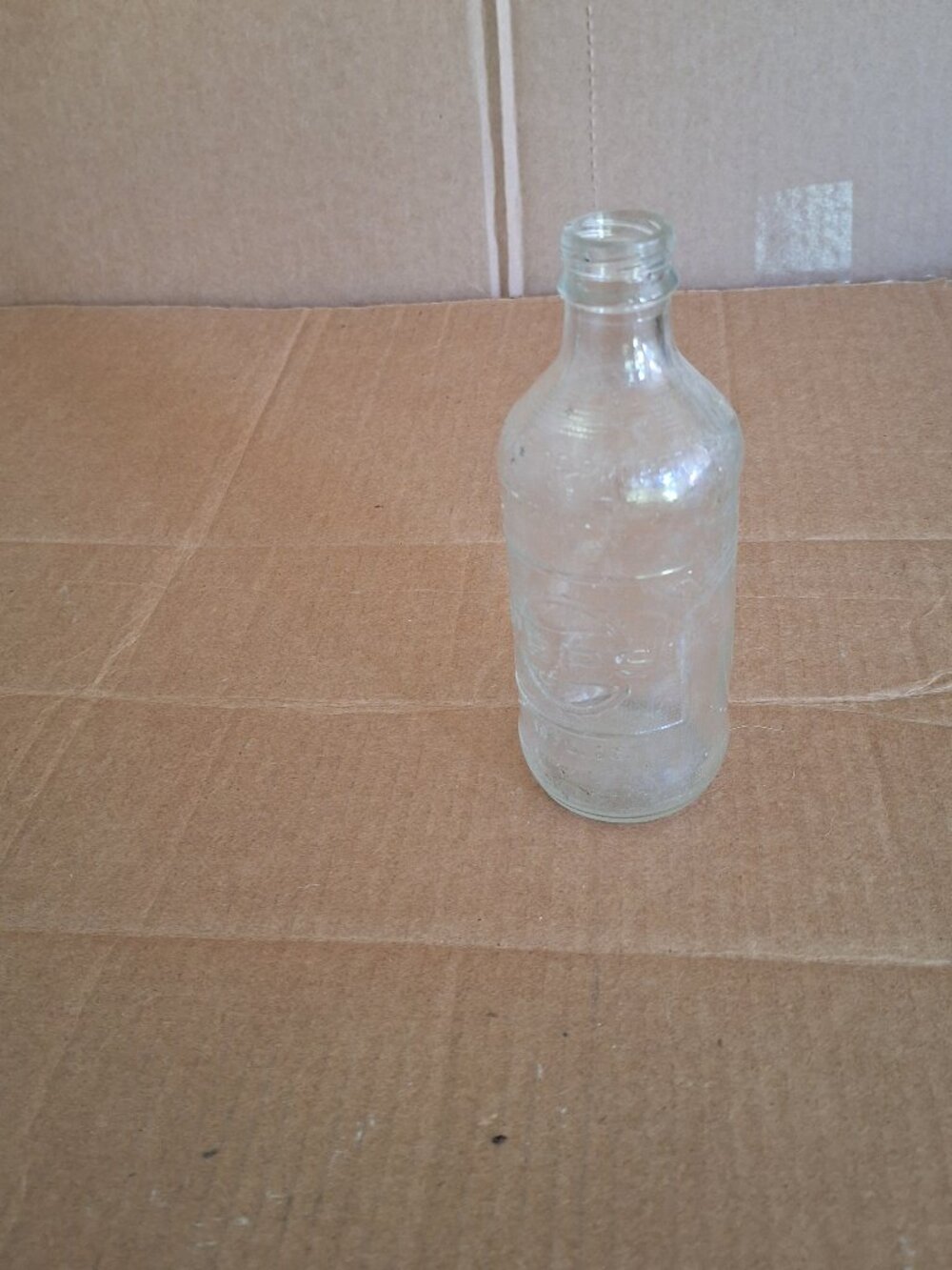 pepsi glass bottle 10 oz